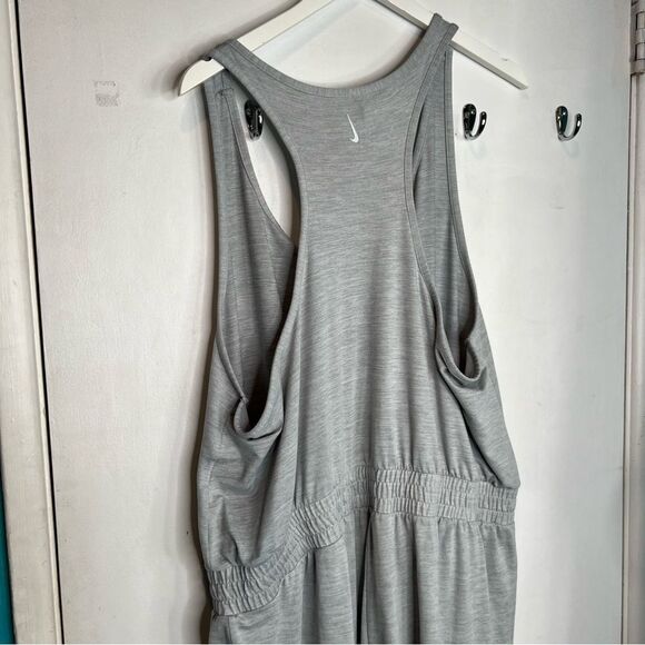Nike Women's Yoga Sleeveless Stretch Gray Cj5280 Jumpsuit - Picture 5 of 10